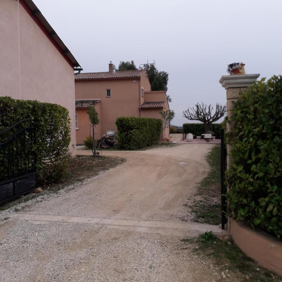 Bed and Breakfast Vents D'Anges Sainte-Cecile-les-Vignes Екстер'єр фото